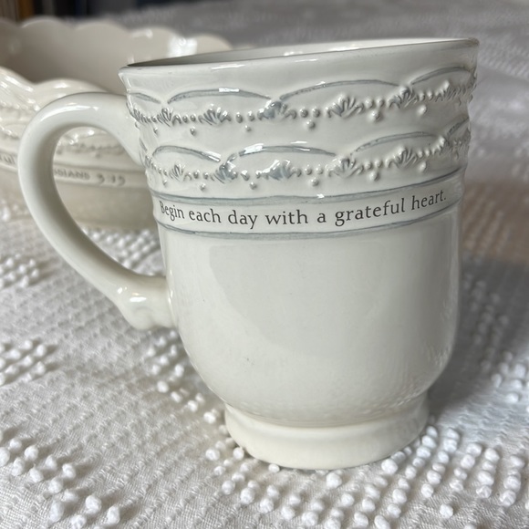 Mary & Martha Gratitude Cup - Picture 2 of 7